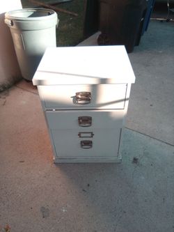 White 3-Drawer Filing Cabinet