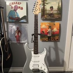 Fender Squier Stratocaster HSS