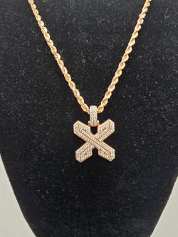 10KT Rope Chain with Diamond Pendant