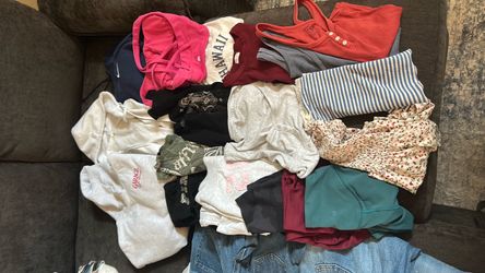 GIRL TEEN LOT!!!NOT FREE PRICES VARY