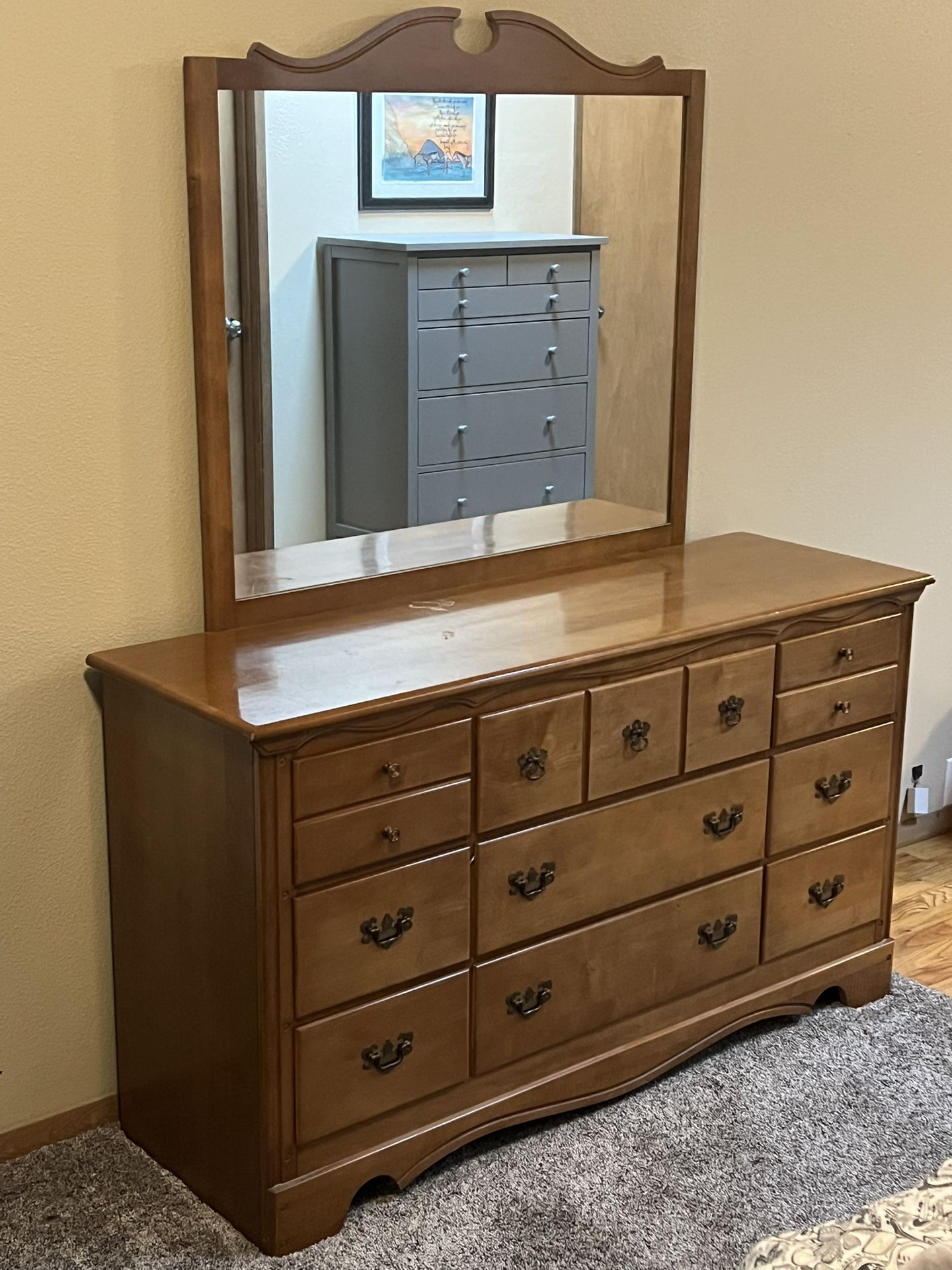 Vintage Maple Bedroom Set