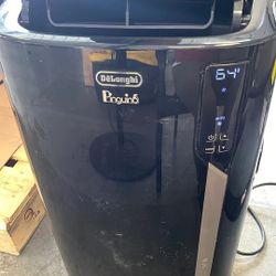 De'Longhi Pinguino 4-in-1 Air Conditioner 