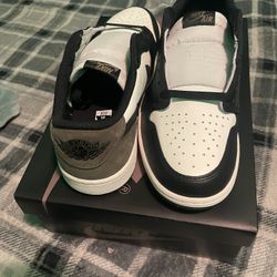 Jordan 1 Low “Mocha” Size 10 Worn 1x 110$ Or Trades⚛️