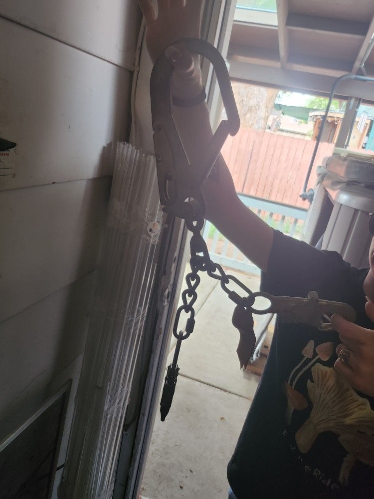 Tow Hook Splitter