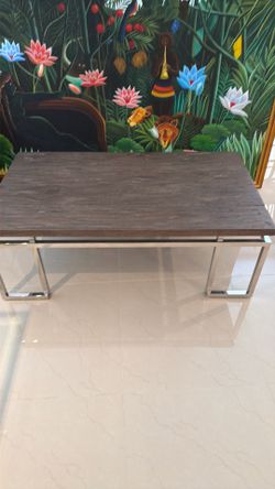 Bernhardt table. Pick up today. Sells for over $700