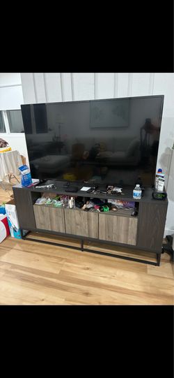 Entertainment center 58 x 25 x 15.5