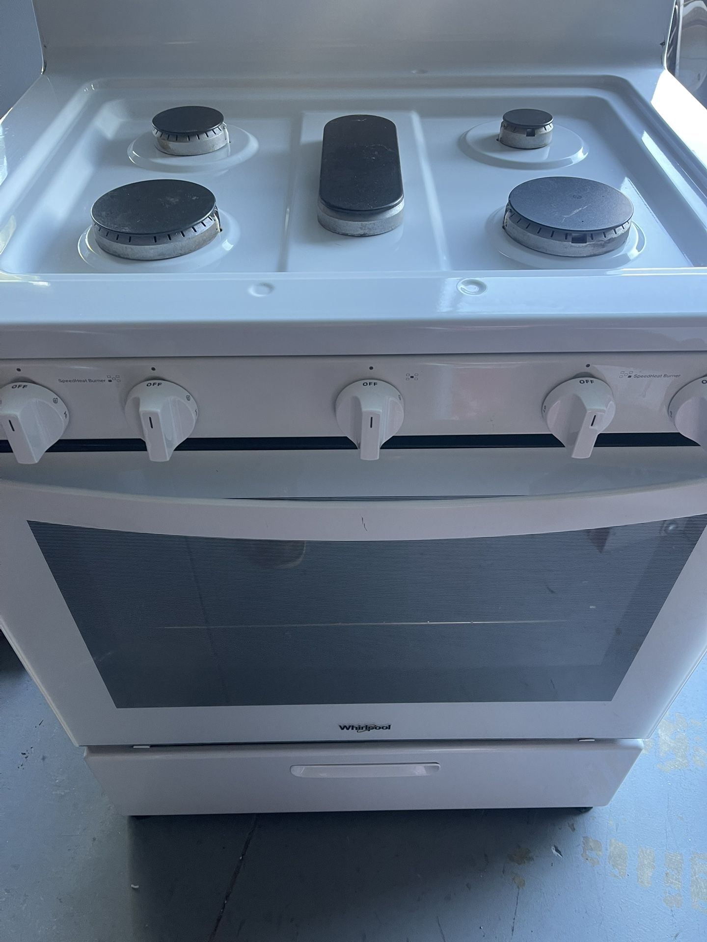 Whirlpool Gas Stove 5 Burners