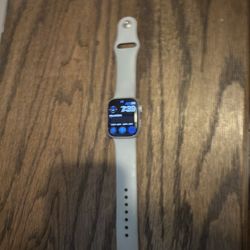 Lightly Used Apple Watch 7 