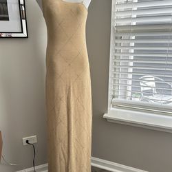 Woman’s tank top long to the floor slit on one side gold evening dress