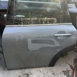 2018 Mini Cooper Rear Door. ( Left ). Quarter Panel.