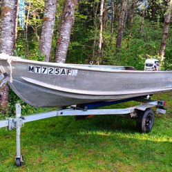 12' Aluminum Boat and Accessories