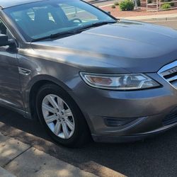 2012 Ford Taurus