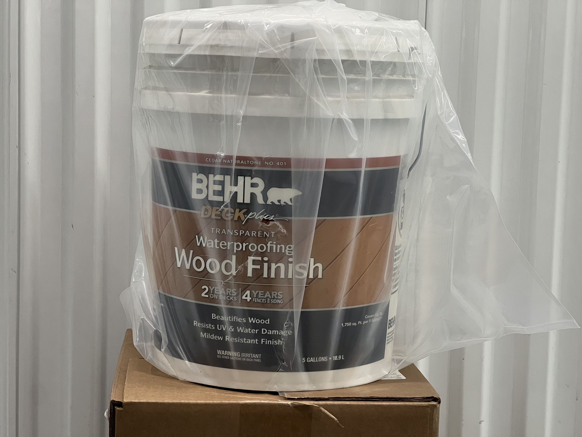 BEHR DECKplus 5 gal. Cedar Naturaltone Transparent Waterproofing Exterior Wood Stain