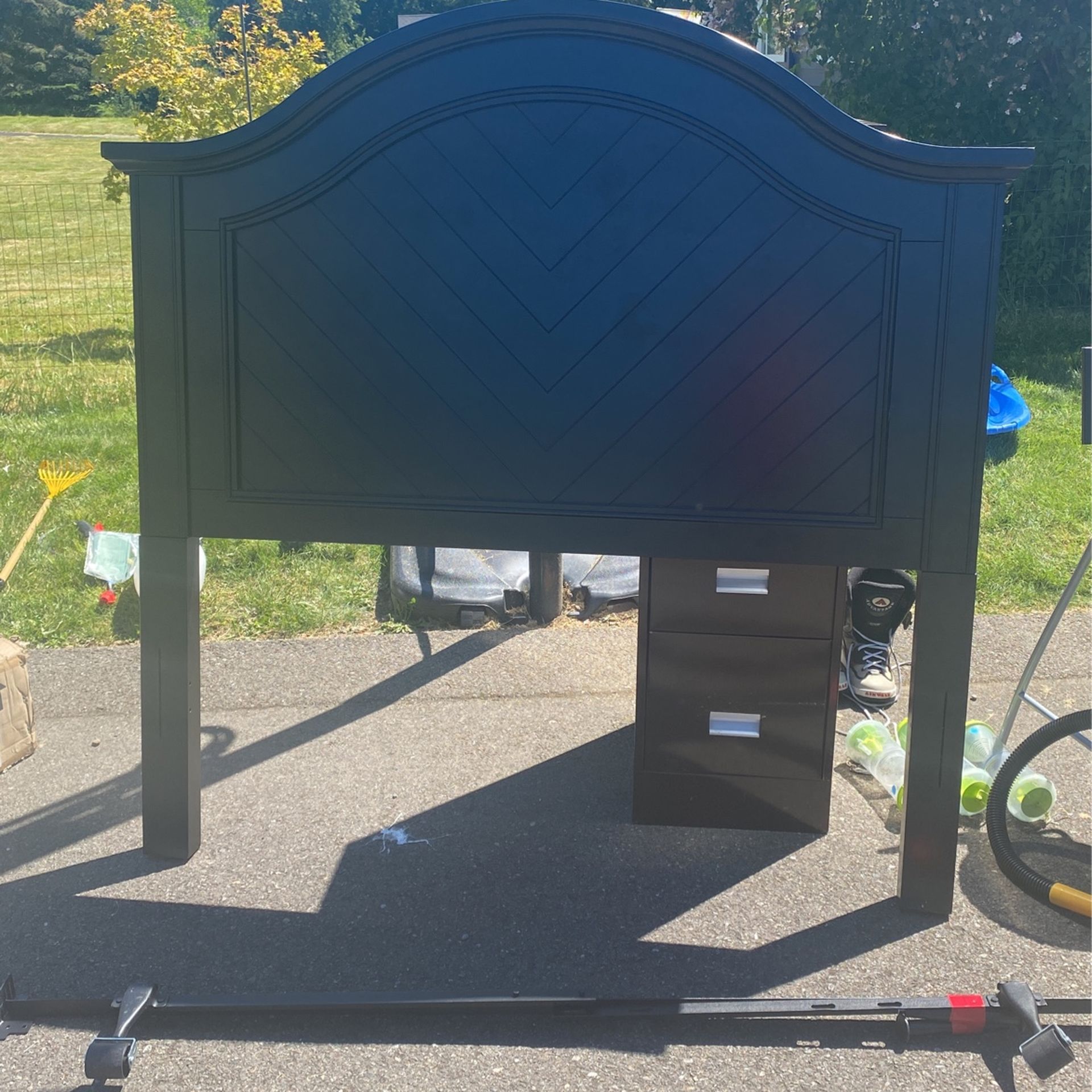 Black Wooden Full Headboard And Bedframe 