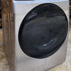 Samsung - 7.5 Cu. Ft. Stackable Electric Dryer with Steam and Sensor Dry -