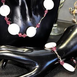 🌸 10K Yellow Gold Agate/pink Stone Necklace& Bracelet