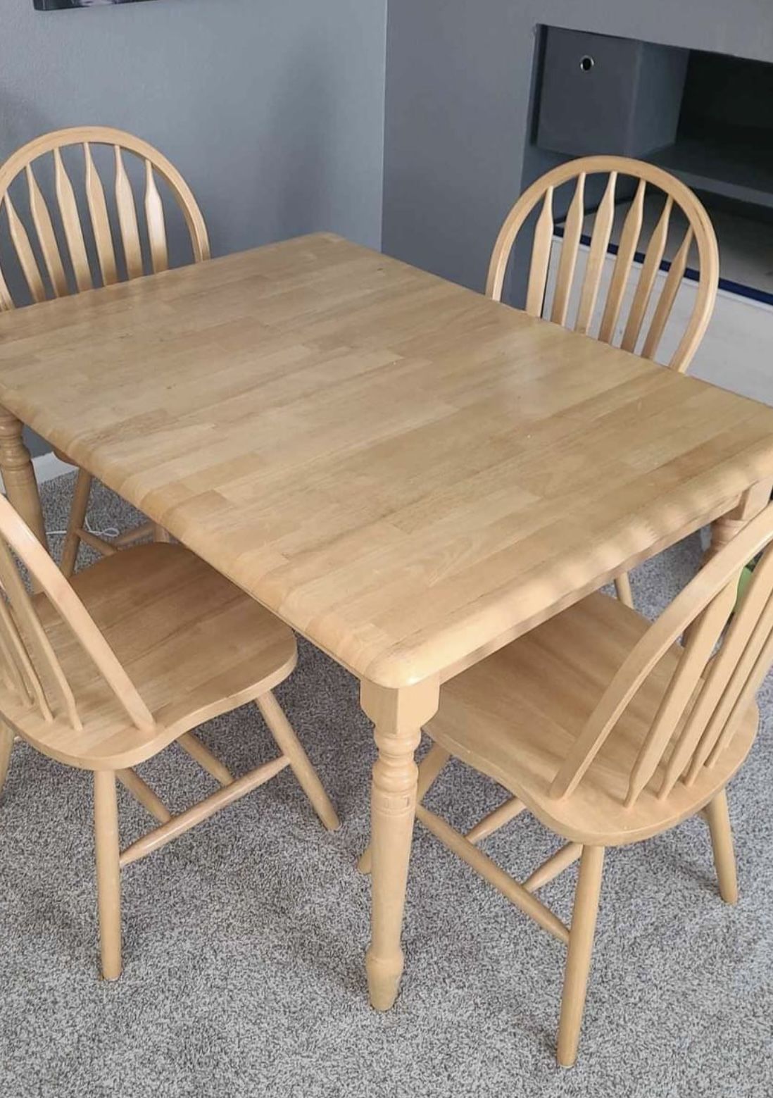 Great Condition Dining Set( Table + 4 Chairs)