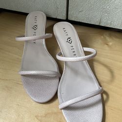 Katy Perry Women's Scalloped Shell Sandals