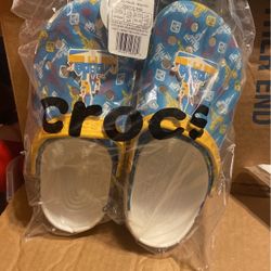 disneyland crocks