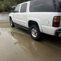 2002 Suburban 2500hd