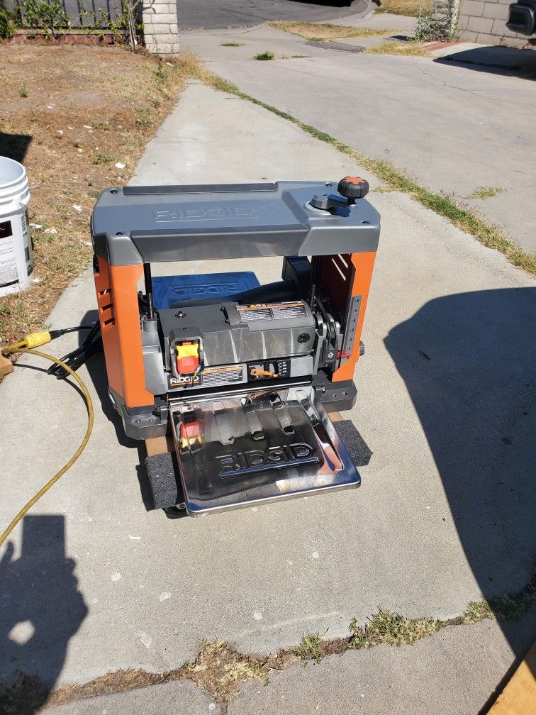 RIDGID
15 Amp Corded 13 in. Thickness Corded Planer