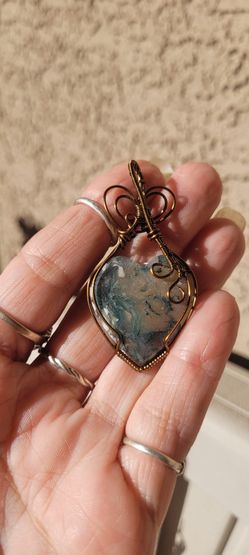 Moss Agate Heart Pendant In Vintage Bronze Wire 