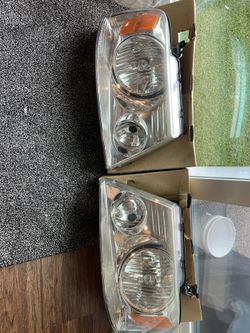 HEADLIGHTS FOR 2006 Ford F150 5.4 XLT OEM