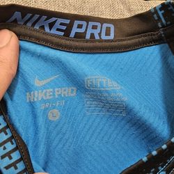 Nike Pro Men's Large Long Sleeve Activewear 