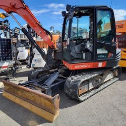 Kubota Mini Excavator KX080-4R3A **LOW Price**