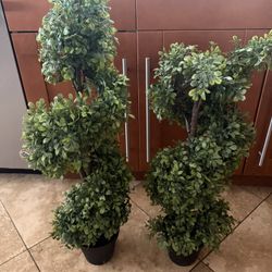 Artificial Topiaries  3.5 Feet $20.00 For Both 