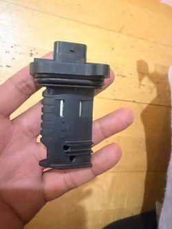 320/328i/528i mass air flow sensor