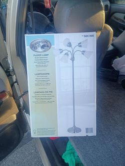 Hampton Bay floor light as pictured