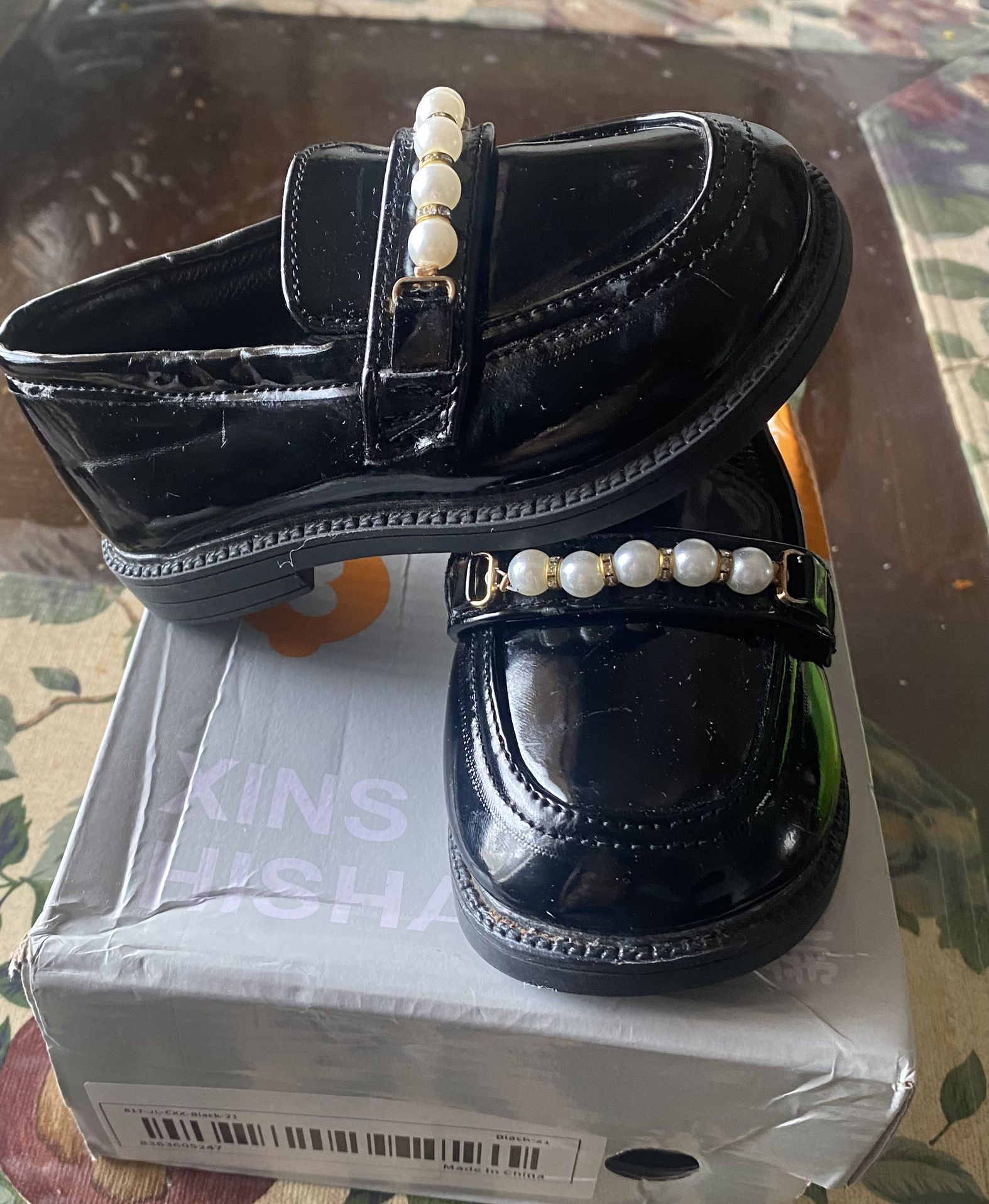 Little Girls Patent Leather Oxford Slip-On