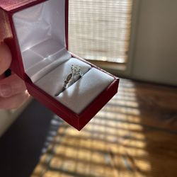 Half Carat Diamond with Platinum Silver Band