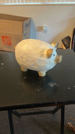 Rustic pig figurine