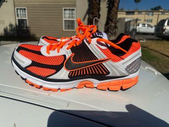 2026 Nike vomero DS size 10.5