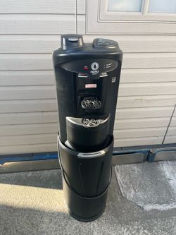 Water dispenser