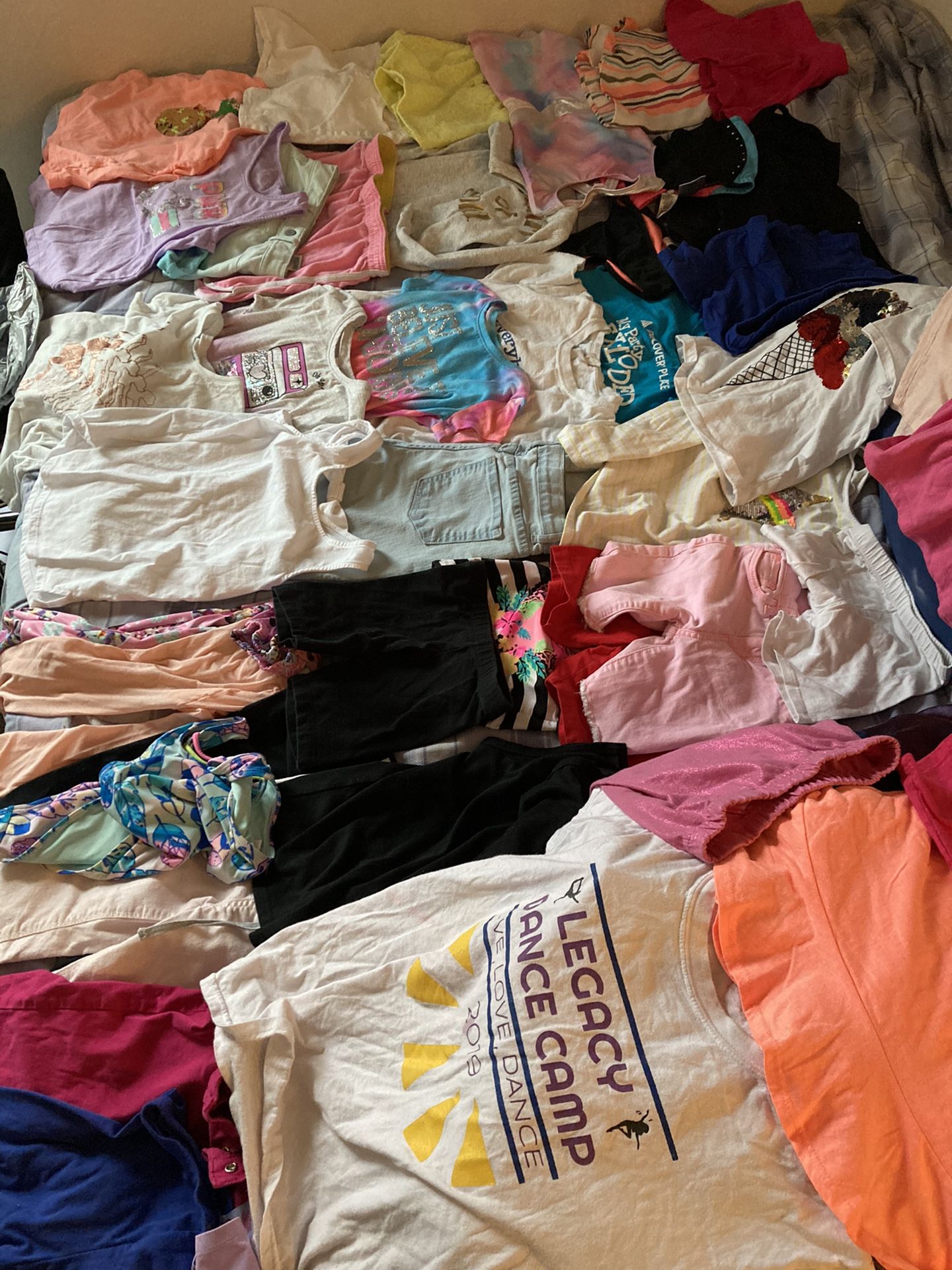 Girls Clothes