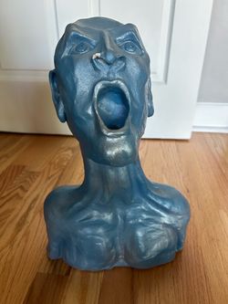 Halloween Screaming Face Bust Sculpture