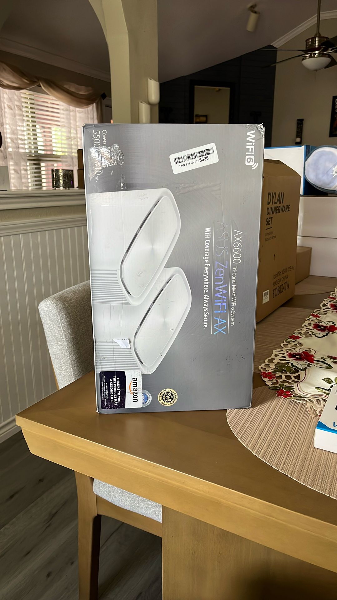 Tri-band Mesh WiFi 6 System
