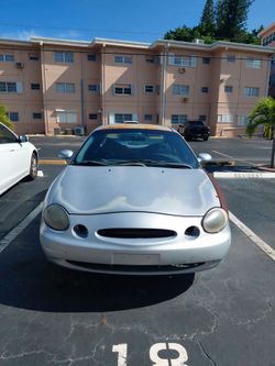 1998 Ford Taurus