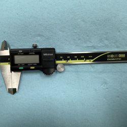 Mitutoyo Digimatic Caliper 4”