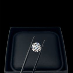 1.57 Carat Lab-grown Round Shape Certified Diamond 