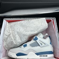 Jordan 4 Military Blue