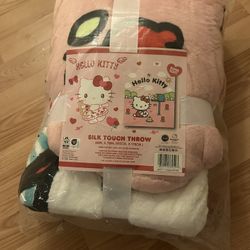 Hello Kitty Blanket 