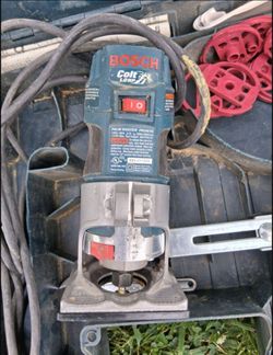 Bosch GKF125CEK 1.25 HP Variable-Speed Colt Palm Router Kit, 120V..... Asking ONLY $40.00