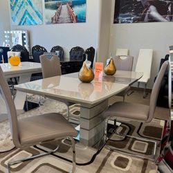 Dining Table With 4 Chairs 