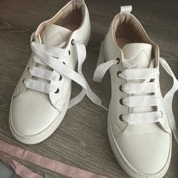 Manebi Sneakers Size 40