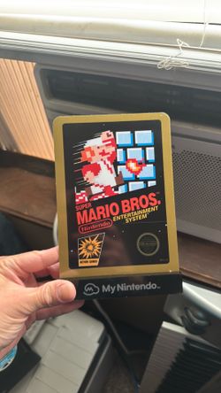 Super Mario Bros (NES Cover Collectible)