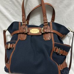 Excellent Condition Michael Kors Navy Tote Bag 
